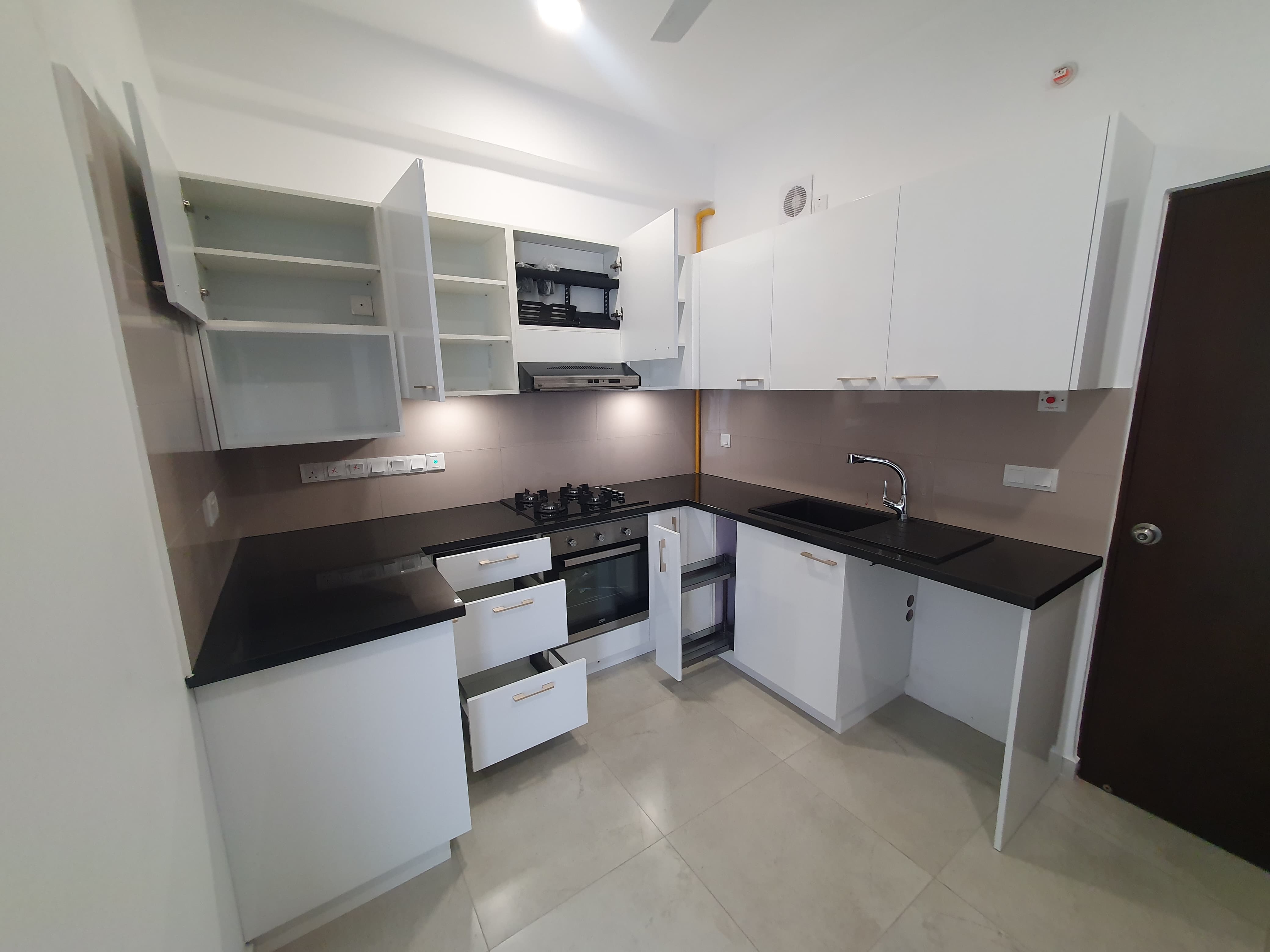 Exquisite Kitchen Cabinets